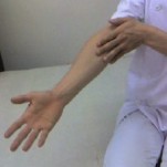 肘（＝テニス肘）や手首（＝腱鞘炎、偽腱鞘炎）の痛み改善セルフストレッチ　　せぼね研究室　